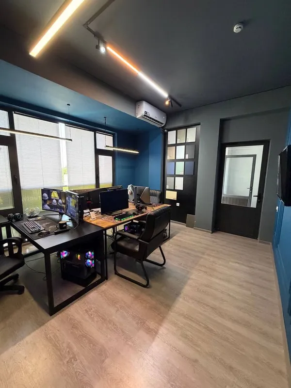 Ofis arendaga beriladi 60kv shayxontogur rayon mebellari bilan tayyor 8 Ofis arendaga beriladi 60kv shayxontogur rayon mebellari bilan tayyor 8