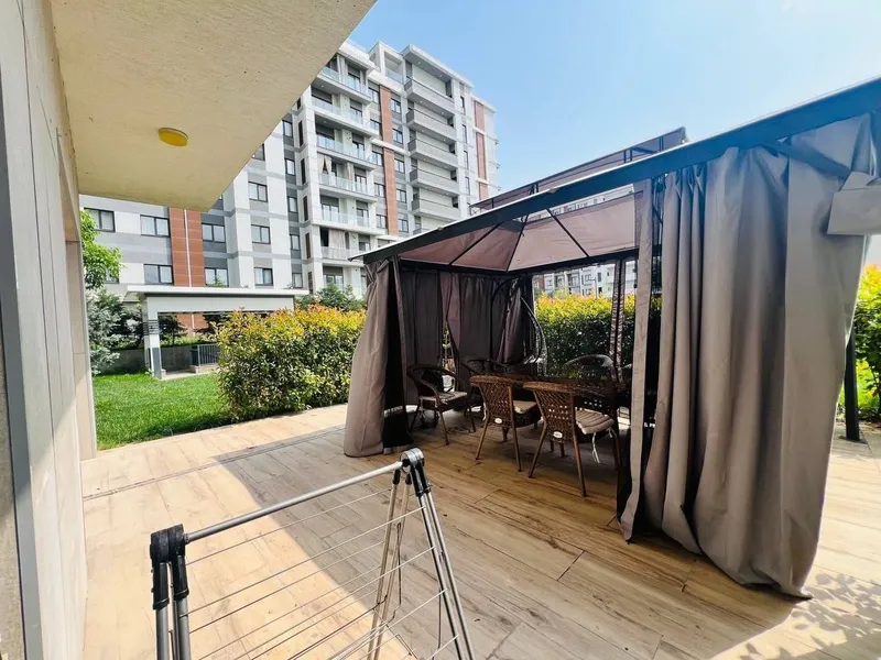 Продаётся 1-комнатная квартира в ЖК Gardens с эксклюзивным ремонтом и террасой 30 м² 2