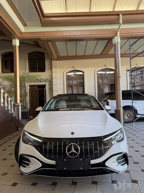Mercedes Benz EQE500 AMG 4Matic 3 Mercedes Benz EQE500 AMG 4Matic 3