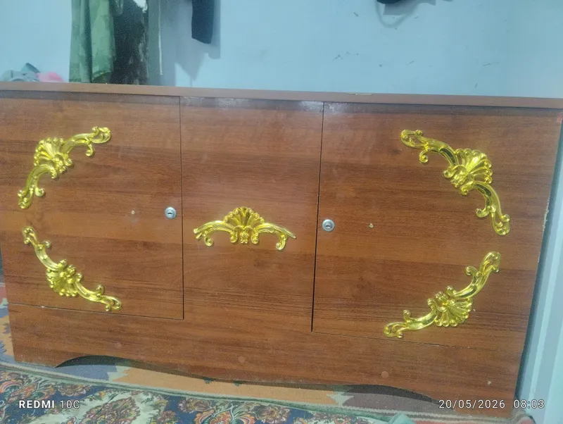 sotiladi holati yangi narxi kelishiladi