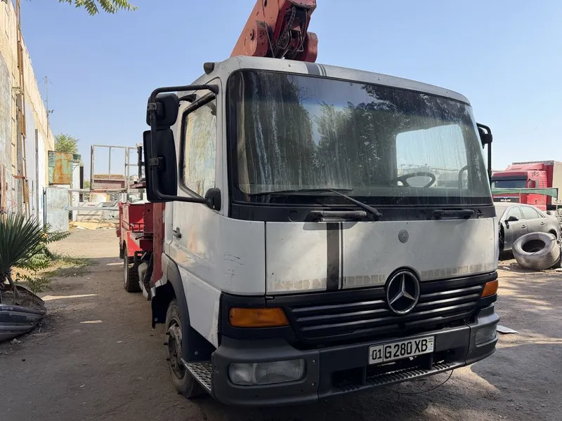 Автовышка MERCEDES ATECO 815 1