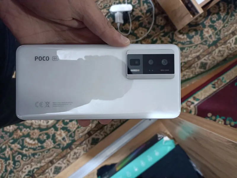 Poco F5 Pro — фото 1