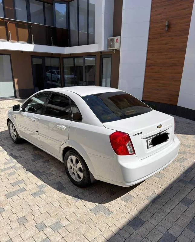 Chevrolet Jentra 4 Chevrolet Jentra 4