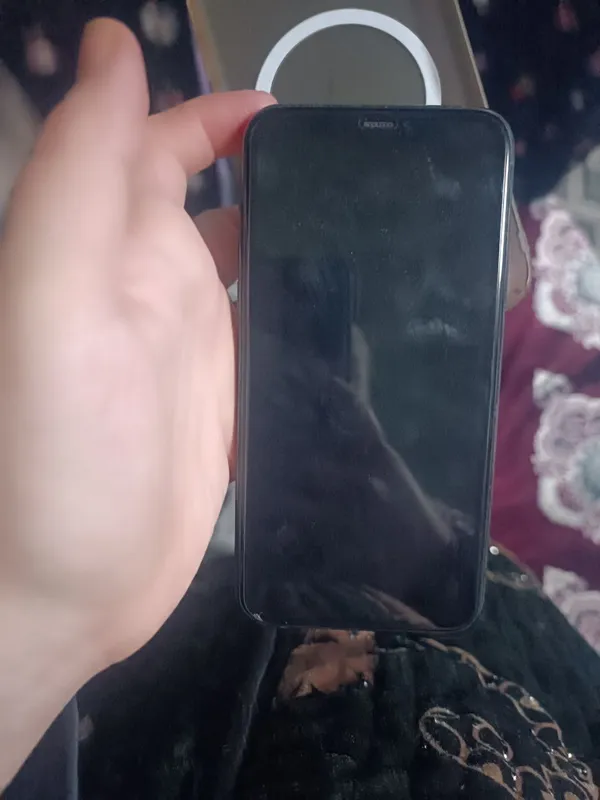 Телефон iPhone 11 Pro 2 Телефон iPhone 11 Pro 2