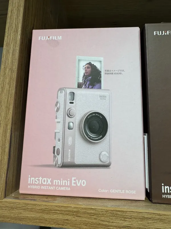 Instax mini evo pink brown black garantiya dostavka