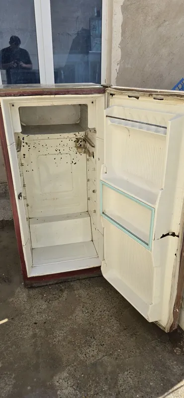Холодильник продаётся халадилника сотилади 1