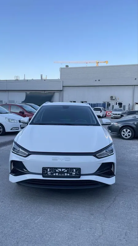 Byd E2. 1