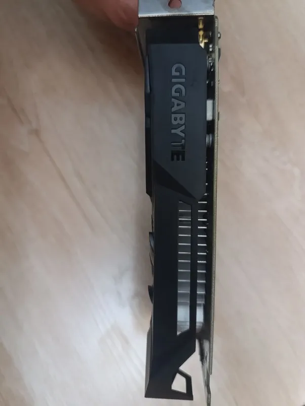 Nvidia Geforce GTX 1050 2