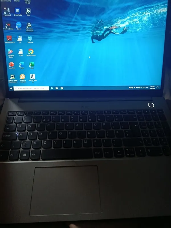 Sotiladi narhi 3.5 mln yana otib beriladi lenovo intel core i3 11-avlo 4