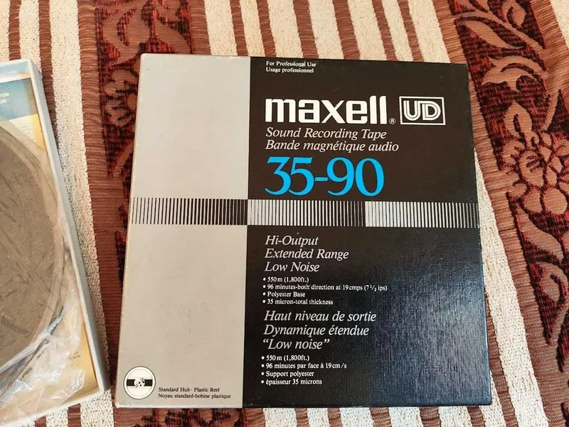 Магнитная лента Maxell UD 35-90 1 Магнитная лента Maxell UD 35-90 1