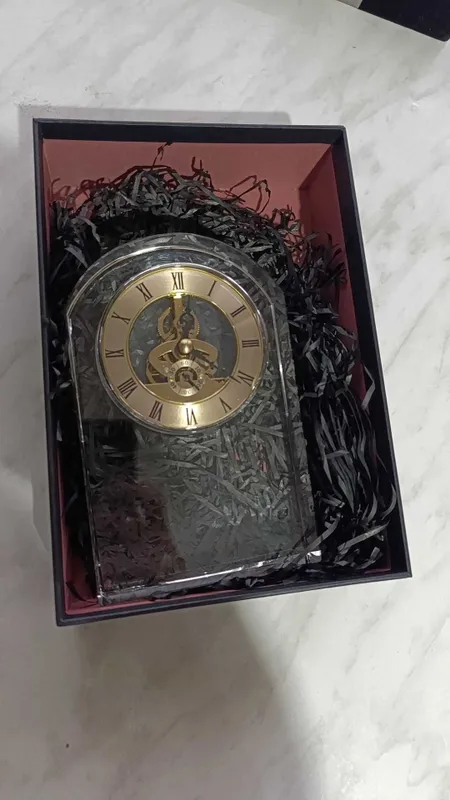 Продам часы подарочные , новые Продам часы подарочные , новые