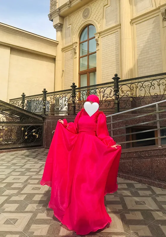 Вечерний платье/ oqshom uchun ko’ylak