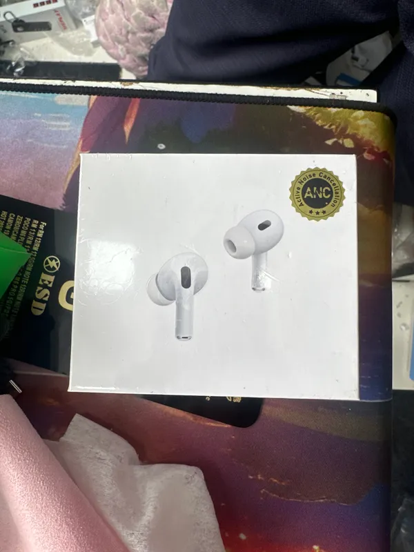 Airpods оригинальные 1 Airpods оригинальные 1