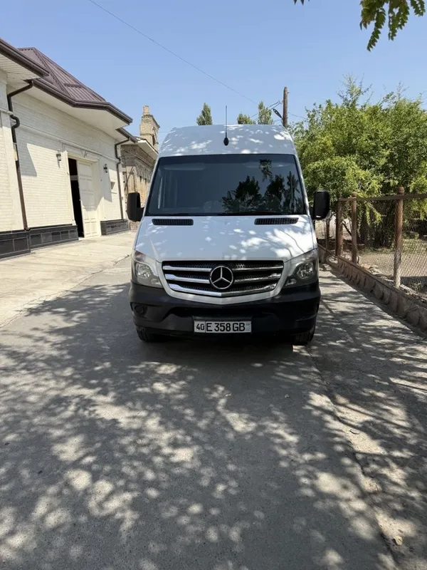 Mersedes bens AMG sprinter 3 Mersedes bens AMG sprinter 3