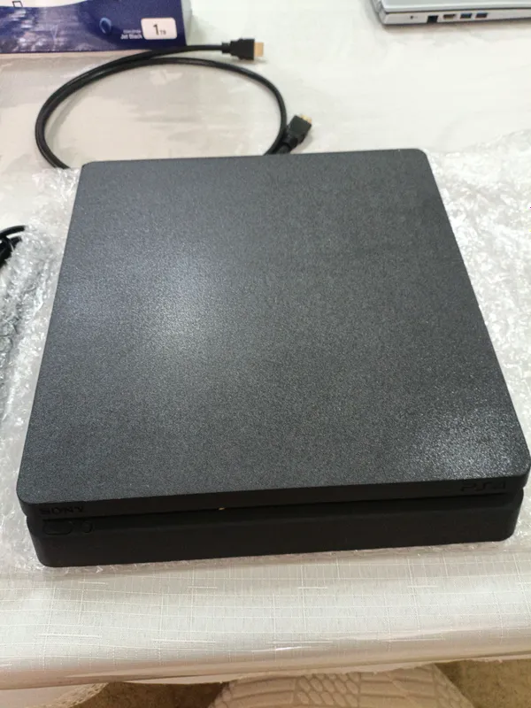 Play station 4 2