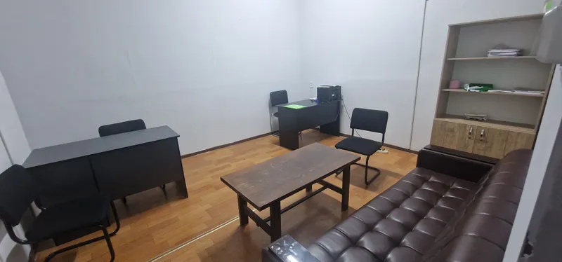Ofis uchun hona ijaraga beriladi barcha jihozlari bilan 2 Ofis uchun hona ijaraga beriladi barcha jihozlari bilan 2