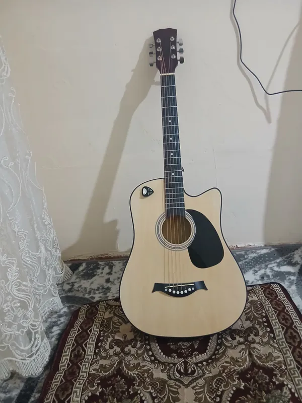 gitara 400 000