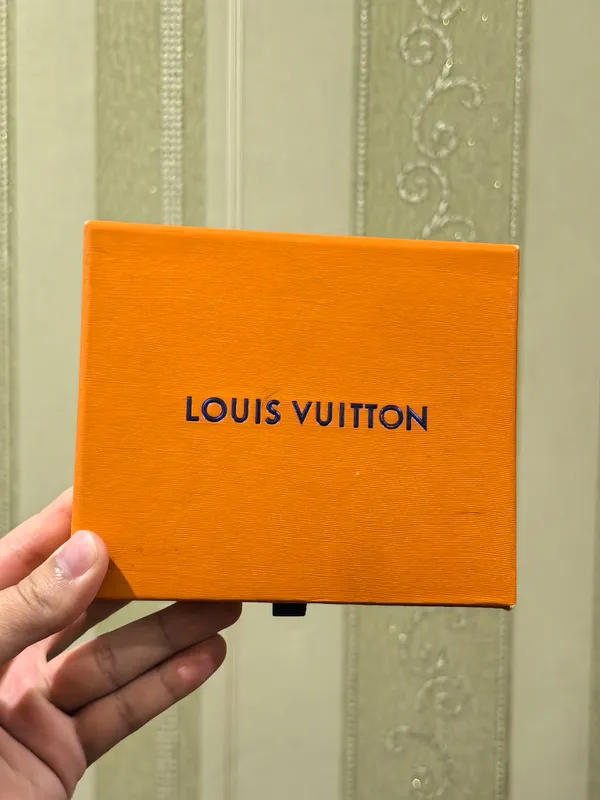 LV quti