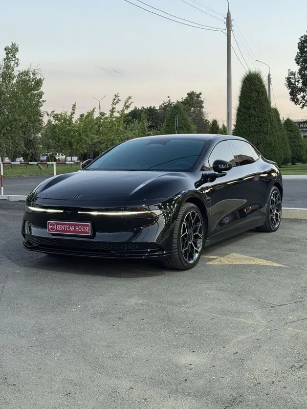 Сдается ZEEKR 007 в посуточную аренд | Рент кар | Прокат авто | — фото 1