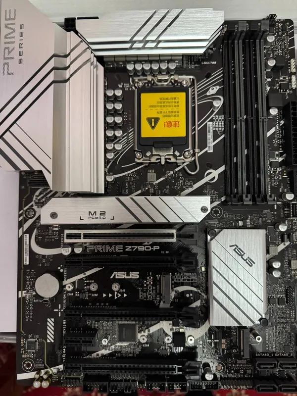 Z790 asus prime yengi pachti ideal holatda ddr5 — фото 1