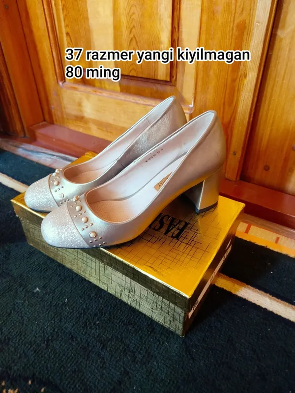 ayollar oyoq kiyimi ayollar oyoq kiyimi