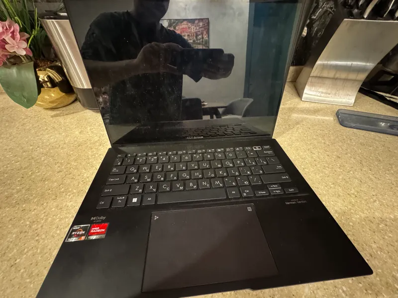 Asus zenbook 14 2 Asus zenbook 14 2