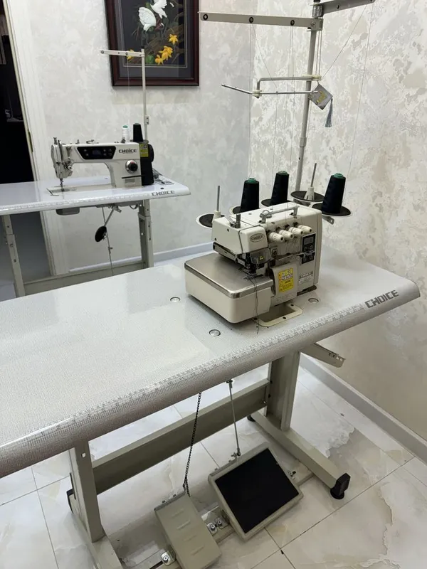 Overlok ideal holatda uyda ishlatilgan Overlok ideal holatda uyda ishlatilgan