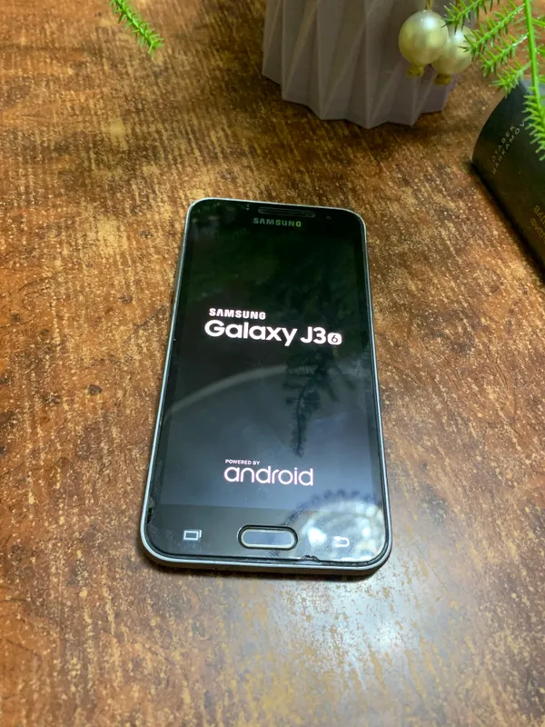 Акция Дешёвый телефон Samsung Galaxy J3 1 Акция Дешёвый телефон Samsung Galaxy J3 1