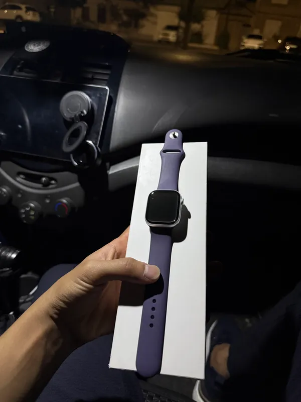 Apple watch 11/42 Silver