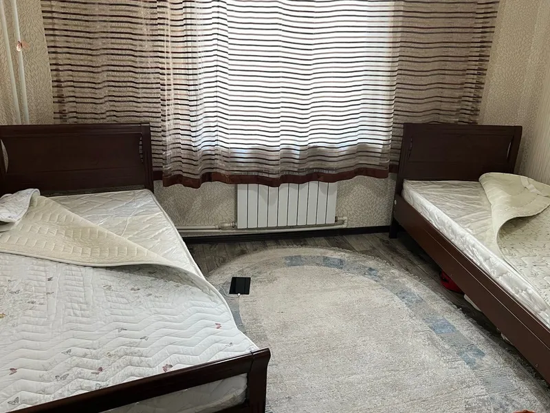 2 кровати с ортопедическими матрасами