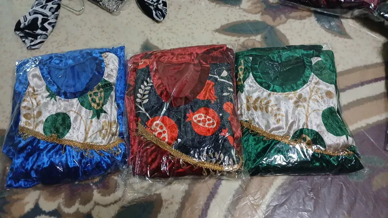 koʻylaklar sotuvda hammasi 70.000 dan 8