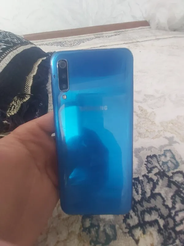 Samsung Galaxy A50 aybi ekran almashtirish kk