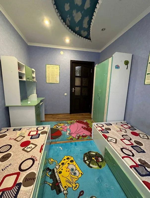 3 xonali kvartira, 70 m2, Shayxontohur 4
