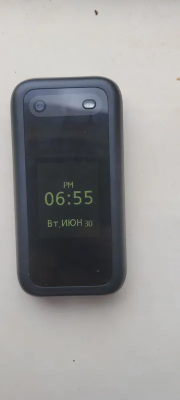 Nokia 2660 Flip — фото 1