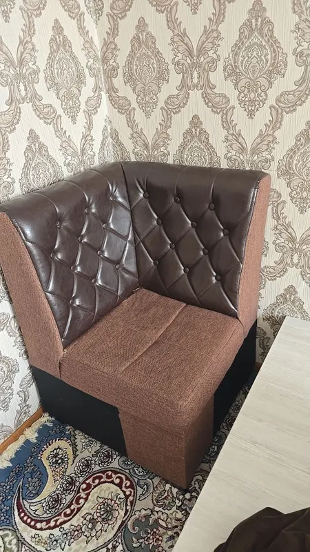 ugolok divan