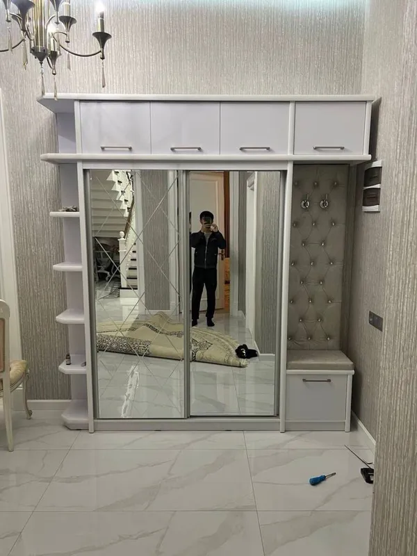 Shkaf Prixoshkaa 1 Shkaf Prixoshkaa 1