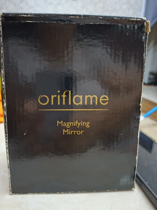 Зеркало настольное от Oriflame