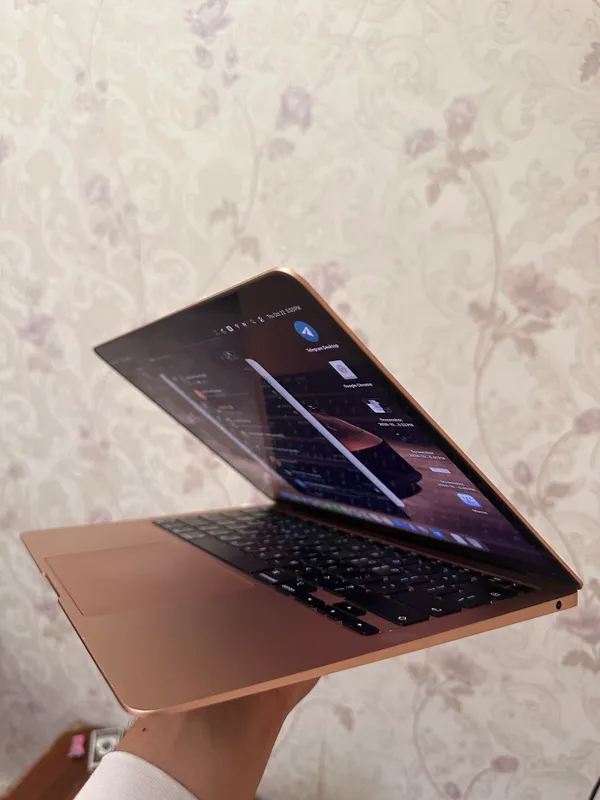 MacBook Air M1 13 дюймов 2