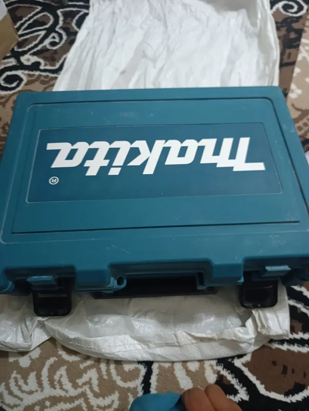 Оригинальный перфоратор Makita продаётся 1 Оригинальный перфоратор Makita продаётся 1