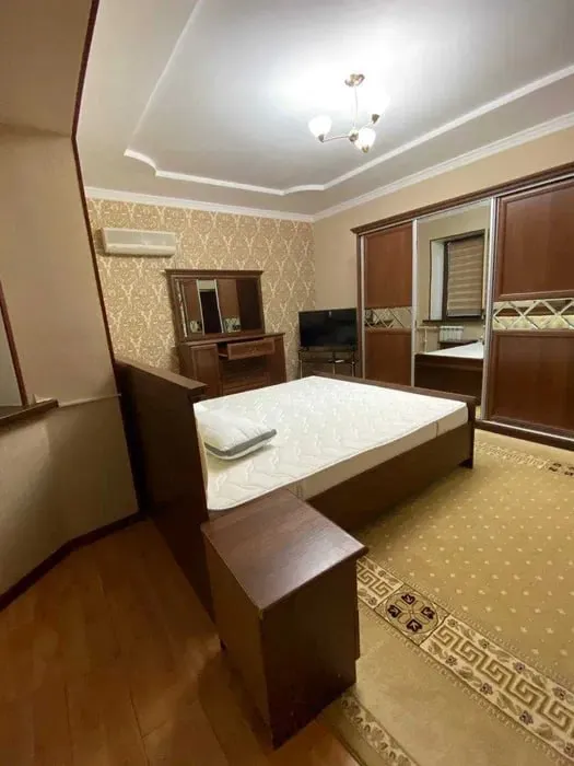 АЙБЕК метро 3 комнат — фото 3