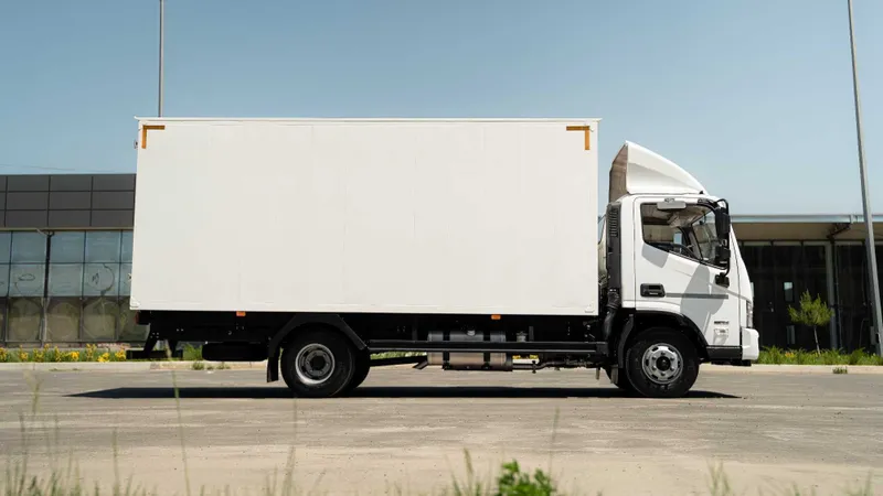 FOTON AUMARK S Цельнометаллический фургон 8 FOTON AUMARK S Цельнометаллический фургон 8