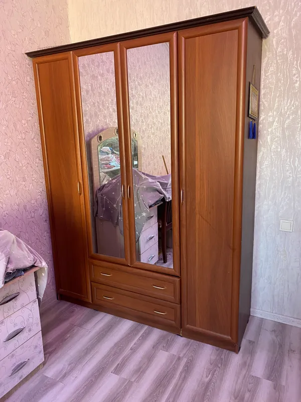 Yotoqxona shkafi 1