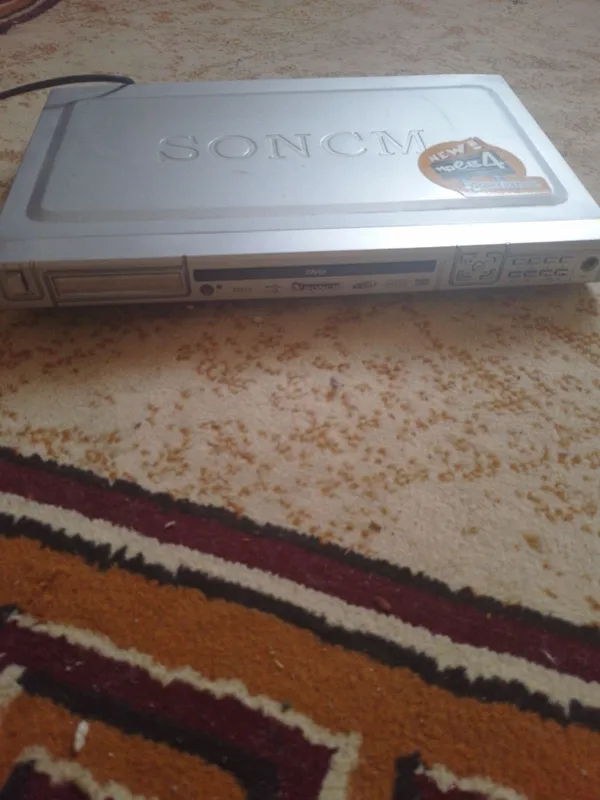 DVD бар сатлады. DVD бар сатлады.