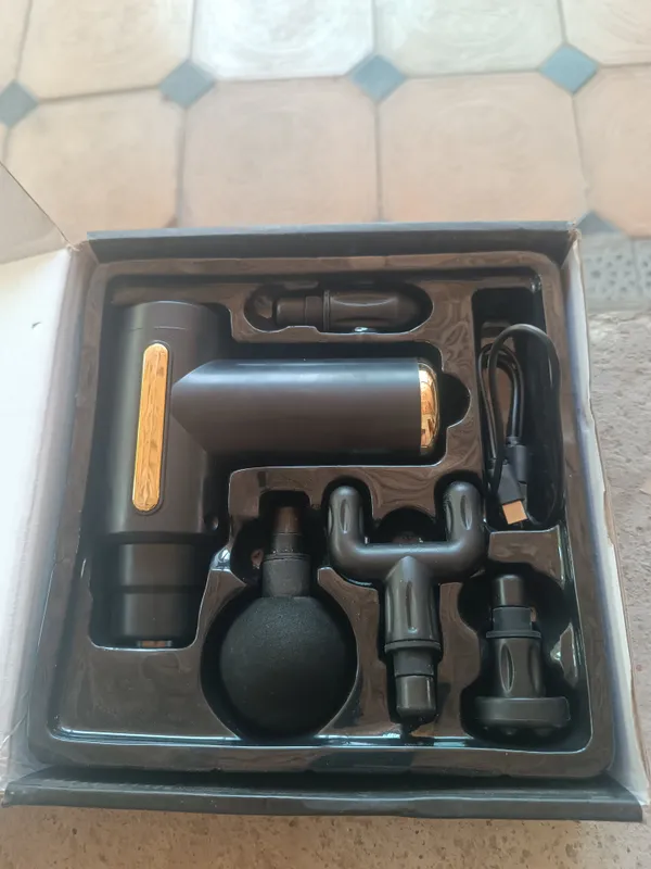 MASSAGE GUN