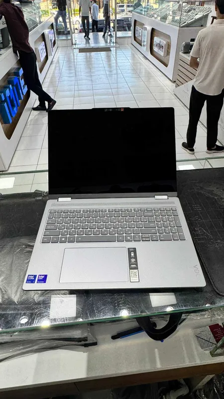 Lenovo Yoga ultra 7