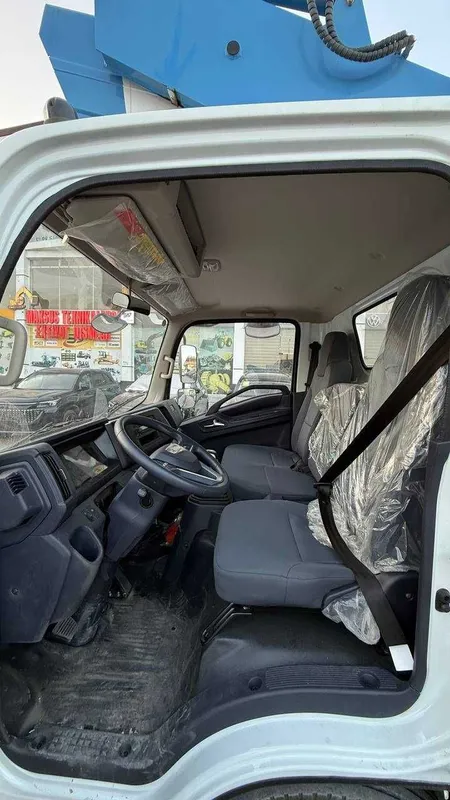 Isuzu avto vishka 33 metr sotuvda tayyor 2025 — фото 6