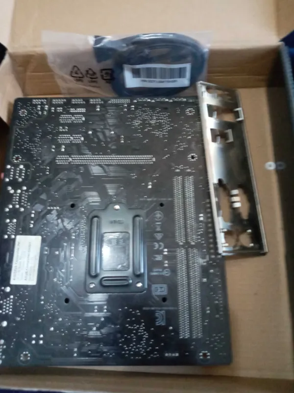 Комплект: ASUS PRIME H310M-K R2.0 + Intel Core i3-9100F 2