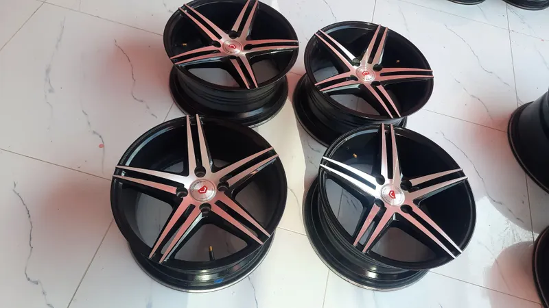 Продаются диски Vossen Saka 15 2 Продаются диски Vossen Saka 15 2