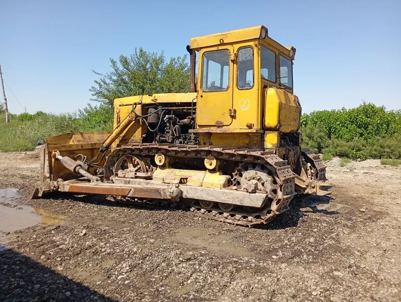 Maxsus texnika buldozer 1 Maxsus texnika buldozer 1