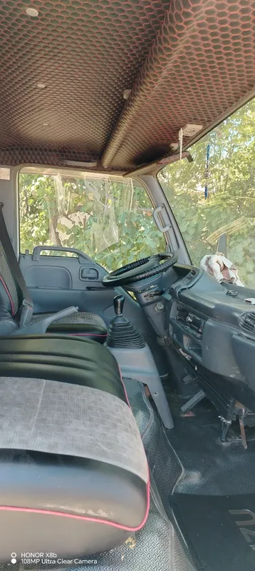 Isuzu mashinasi sotiladi 3 Isuzu mashinasi sotiladi 3